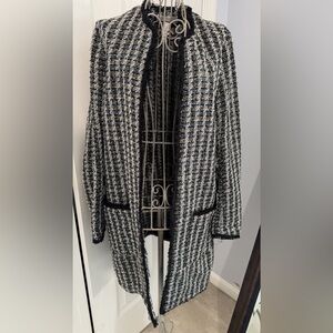 H&M black and white tweed stretch jacket